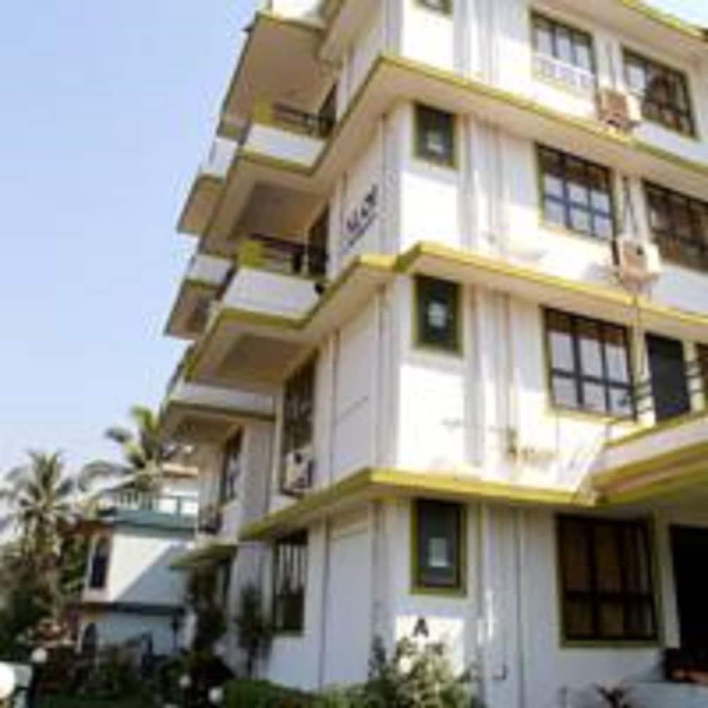 Alor Holiday Resort Calangute Extérieur photo