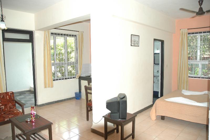 Alor Holiday Resort Calangute Extérieur photo